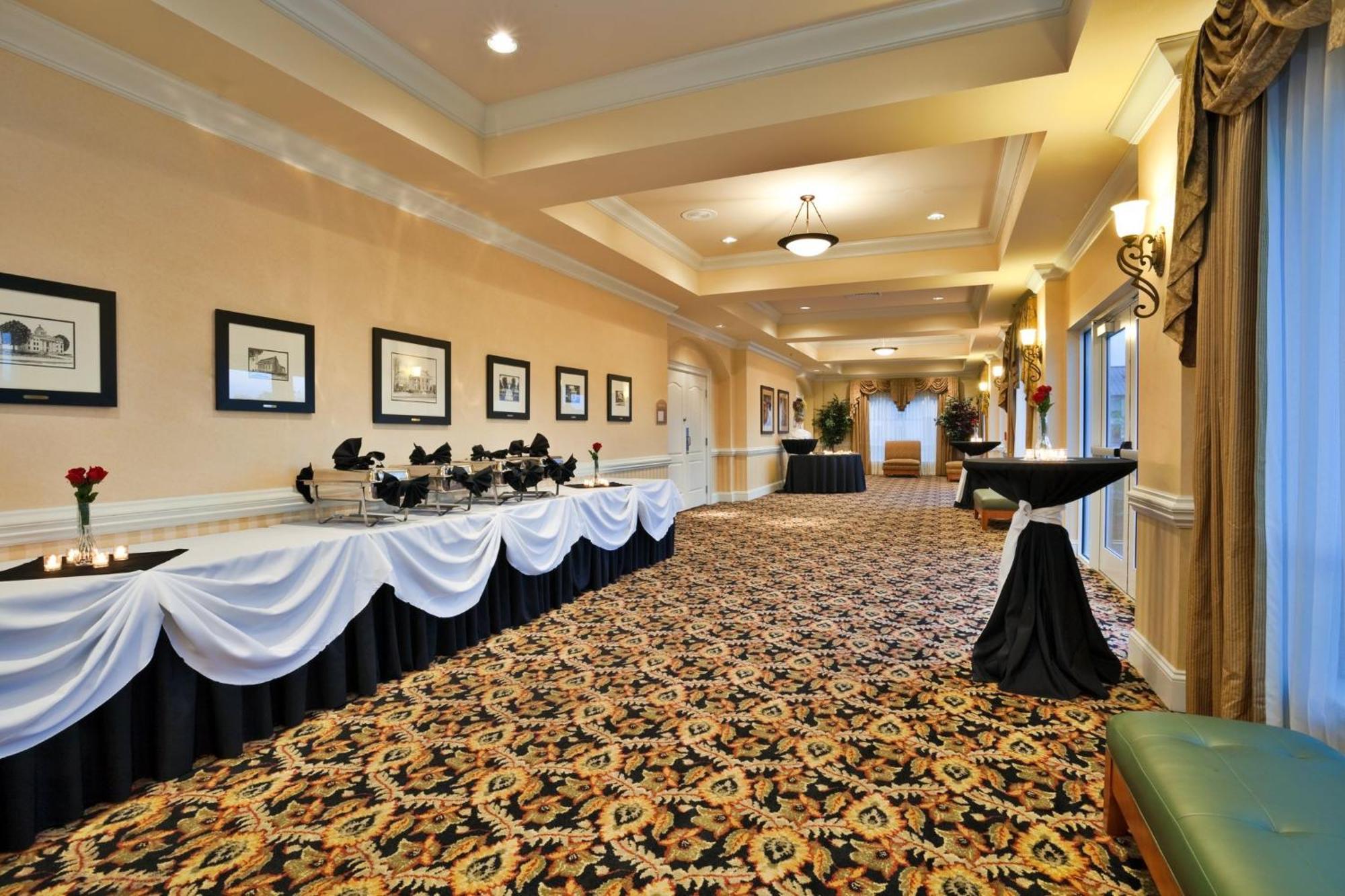 Holiday Inn Valdosta Conference Center, an IHG Hotel Exterior foto