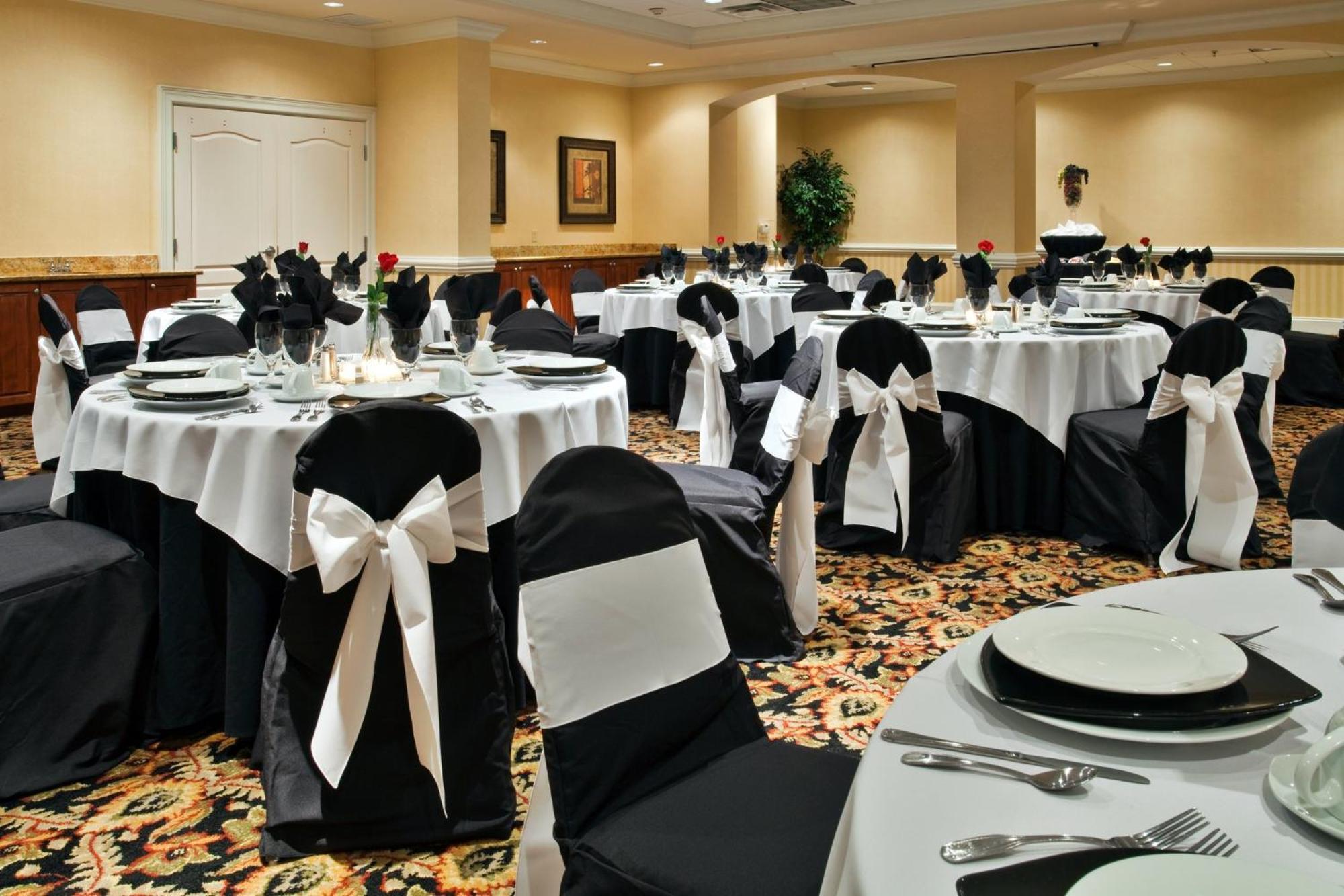 Holiday Inn Valdosta Conference Center, an IHG Hotel Exterior foto